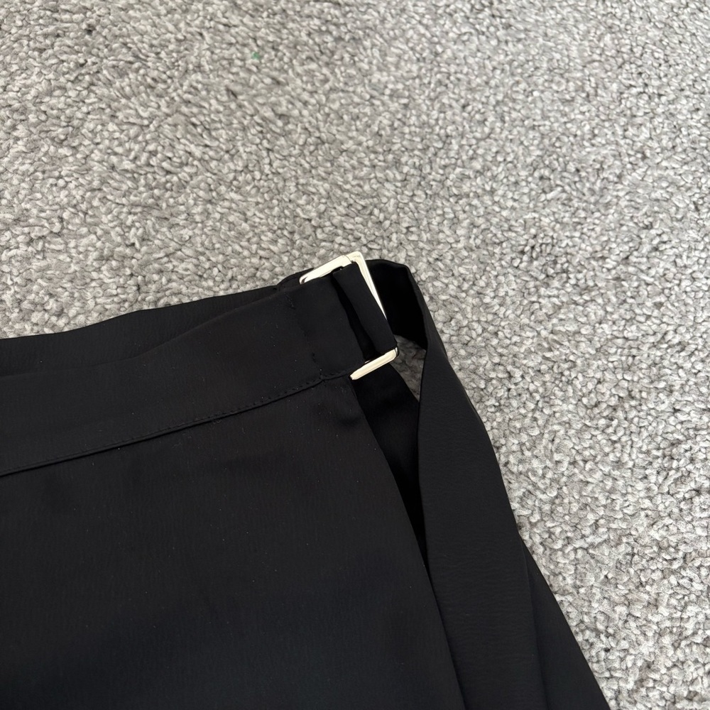 3/$45 H&M Elegant Black Women's Aline Skirt - Picture 7 of 7